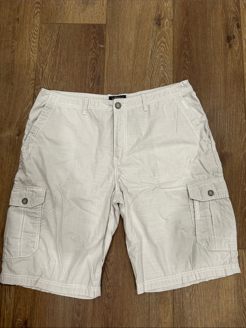 Buckle Light Gray Men's Cargo Shorts